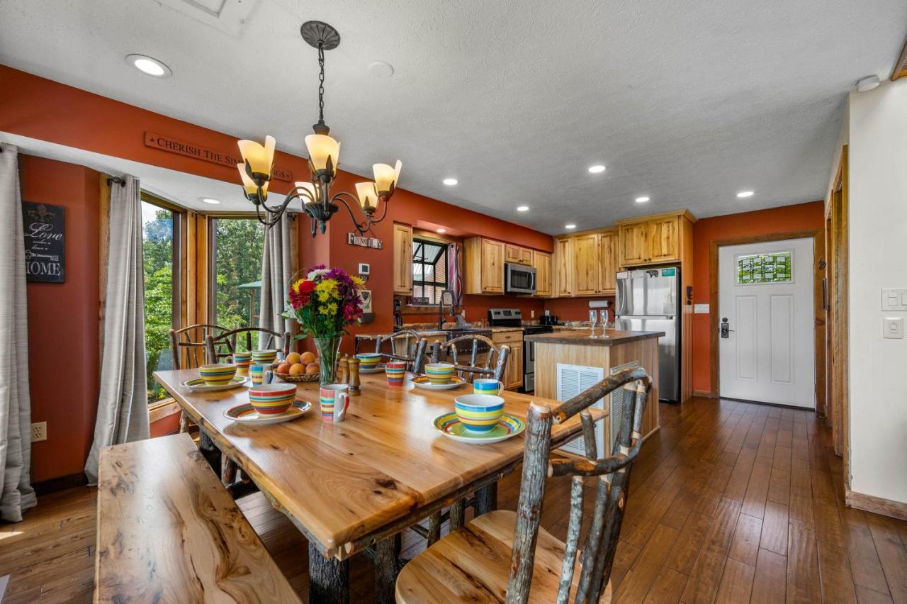 Twinflower Summit - Incredible Views, Pet Friendly! Gatlinburg Extérieur photo
