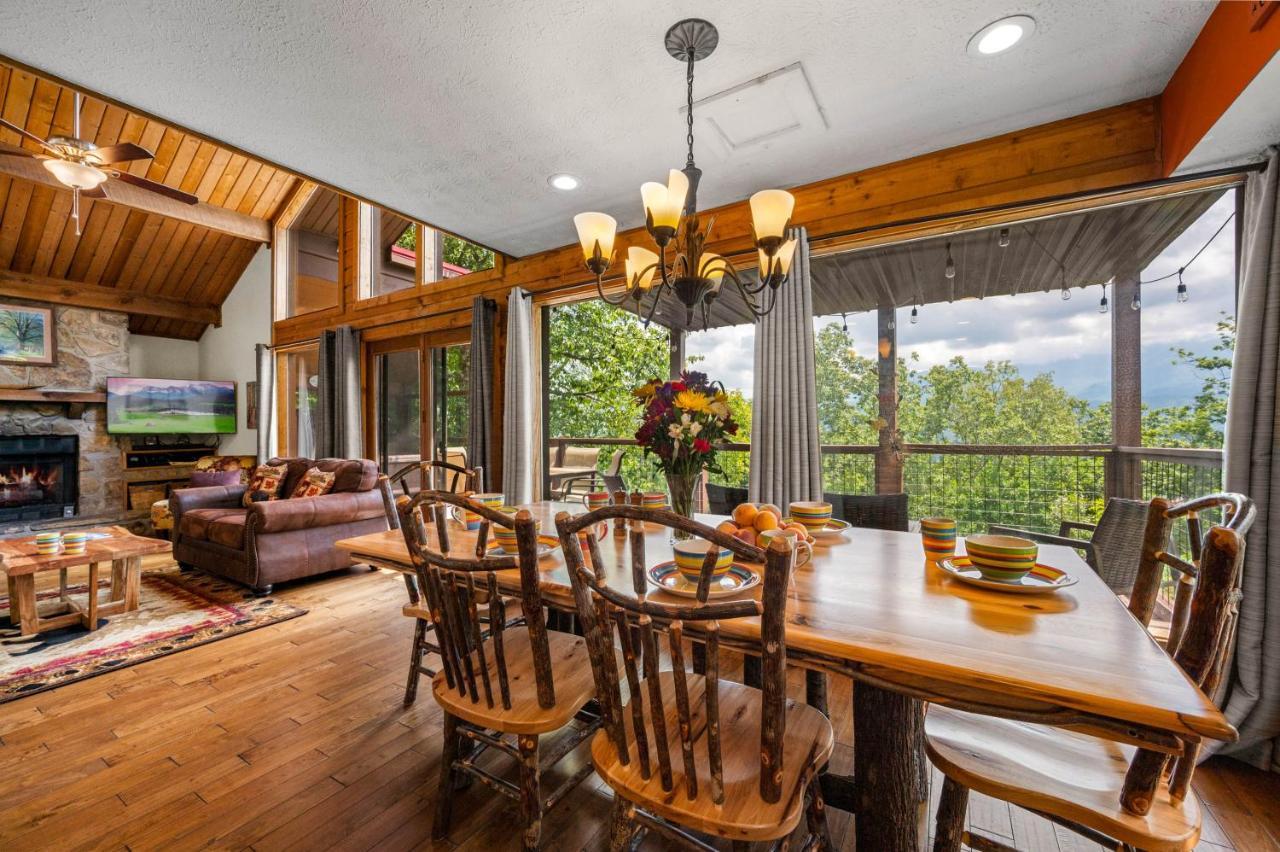 Twinflower Summit - Incredible Views, Pet Friendly! Gatlinburg Extérieur photo