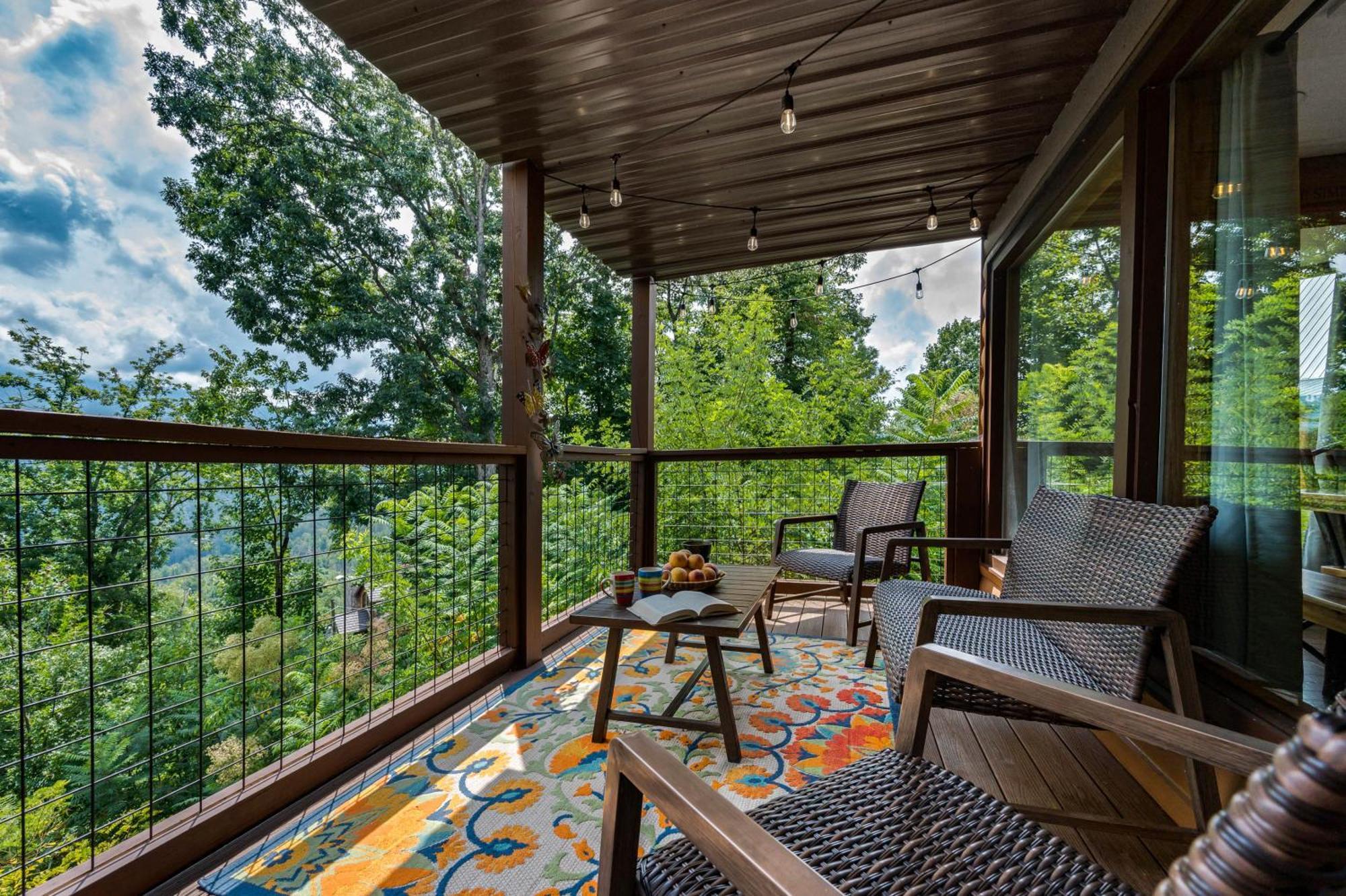 Twinflower Summit - Incredible Views, Pet Friendly! Gatlinburg Extérieur photo